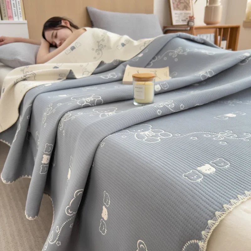 Cotton three-layer yarn towel quilt pure cotton office lunch break blanket sofa cover blanket shawl blanket Xia Liang quilt