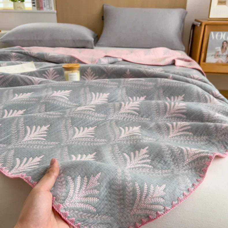 Cotton three-layer yarn towel quilt pure cotton office lunch break blanket sofa cover blanket shawl blanket Xia Liang quilt