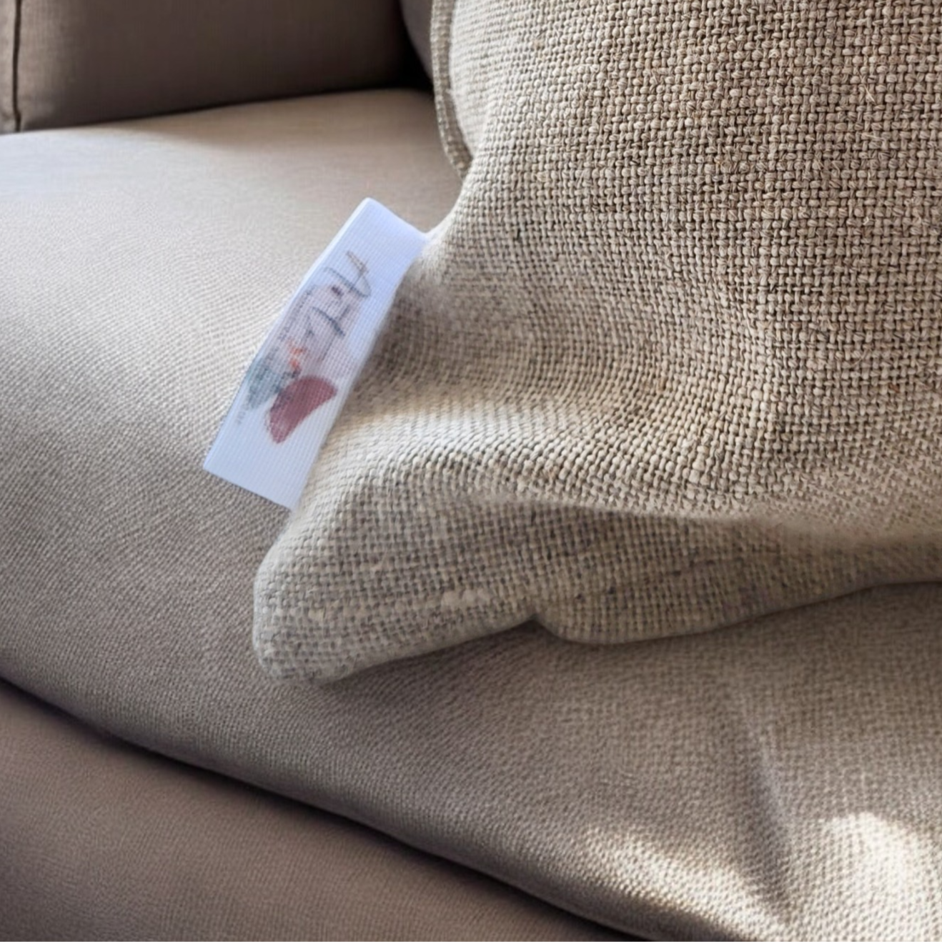 Linen Cru Cushion 305-2